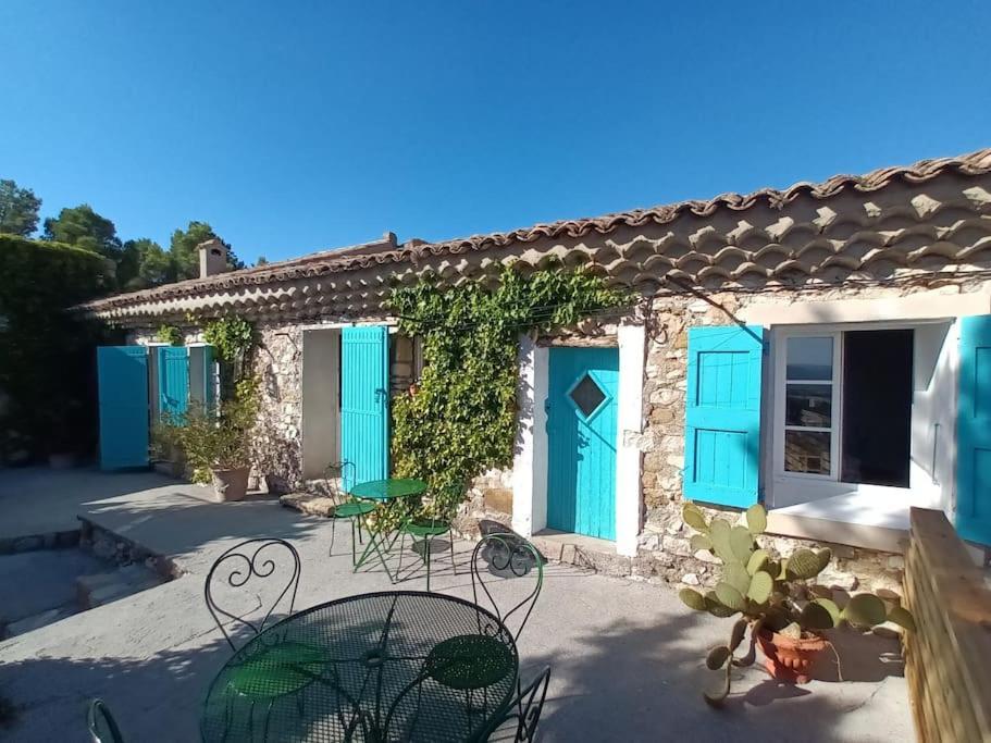 Villa La Maison Bleue Montfort (Alpes-de-Haute-Provence)