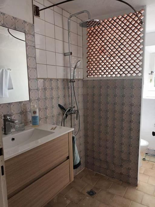 Villa Les Bulles De Montfort - Wifi - Parking Gratuit & Cuisine